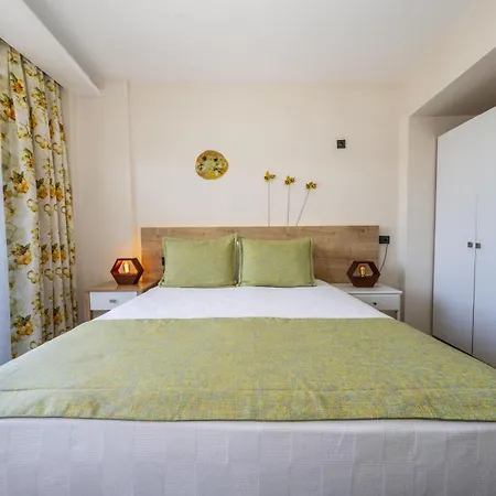 ホテル Ece Marina 2*