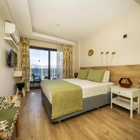 Ece Marina Отель Фетхие