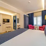 Hotell Ece Marina 2*