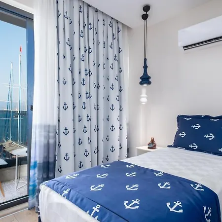 Ece Marina