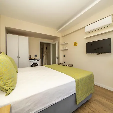 Hotell Ece Marina 2*