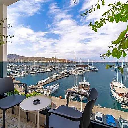 فندق Ece Marina 2*