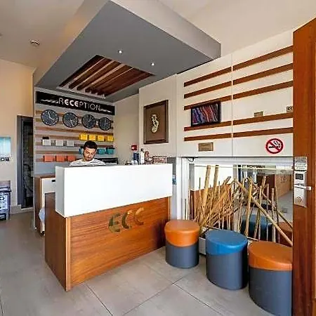 Ece Marina Hotel 2*