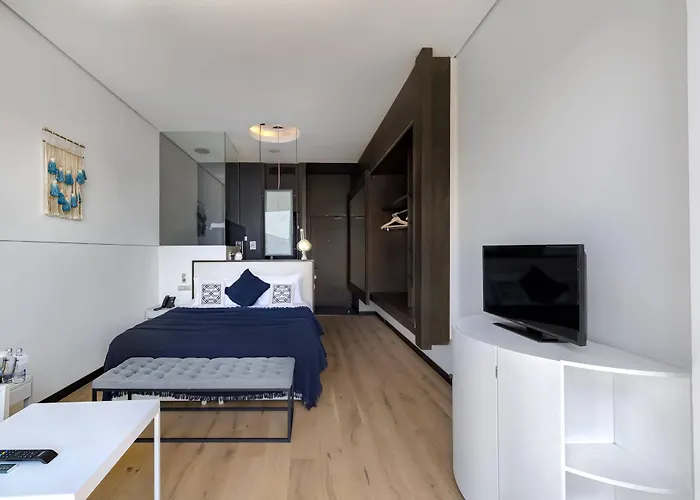 Ece Marina 2* フェティエ