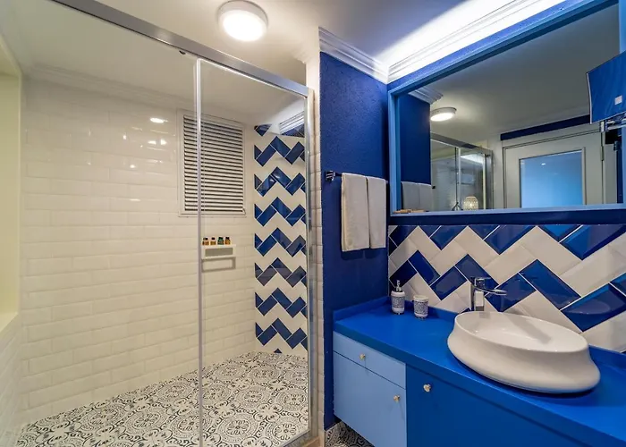 ホテル Ece Marina